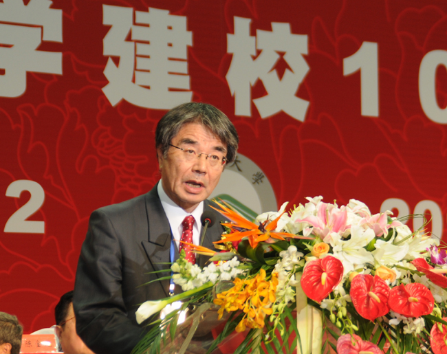 校庆大会8.jpg