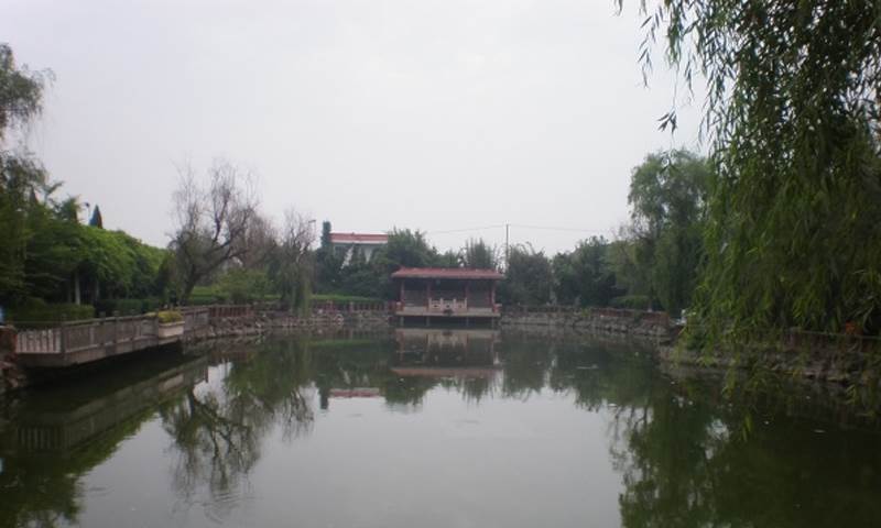 钟秀校区勤人湖